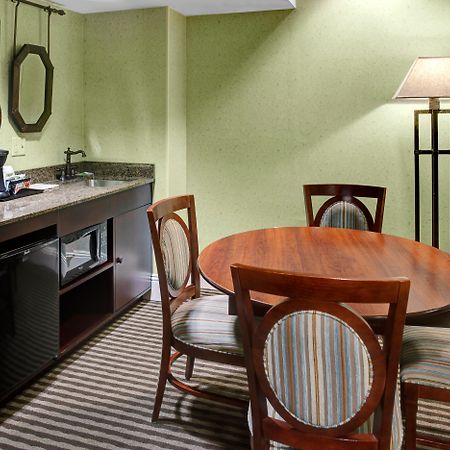 Holiday Inn Express Hotel & Suites Atlanta Buckhead By Ihg Luaran gambar